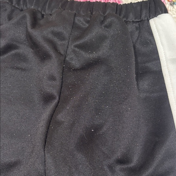 Reserved Pants - Picture 5 of 5